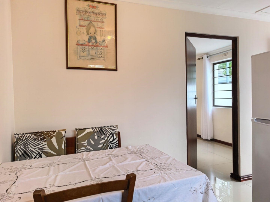 To Let 1 Bedroom Property for Rent in Constantia Western Cape